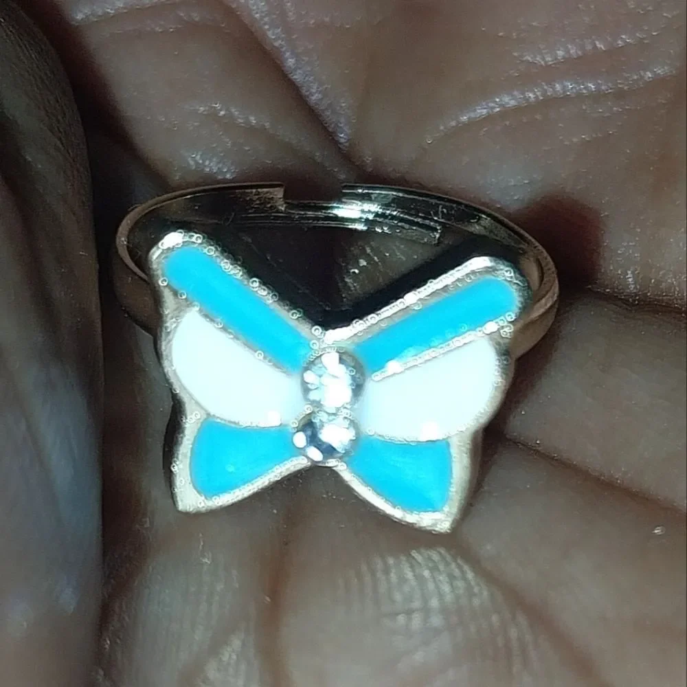 Super cute girls jeweled adjustable ring - Picture 4 of 4